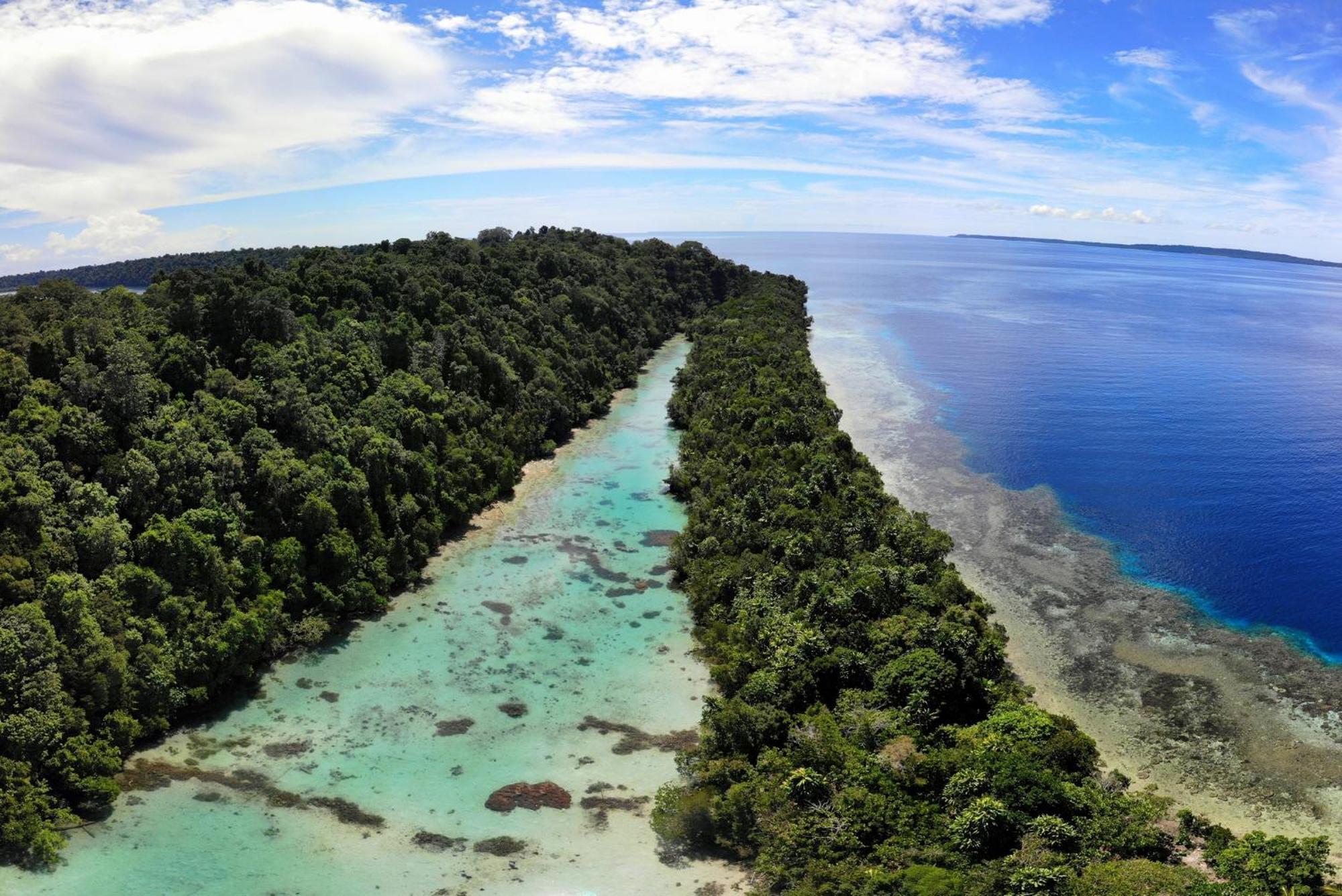 Nunukan Island Resort Maratua Island Exterior photo