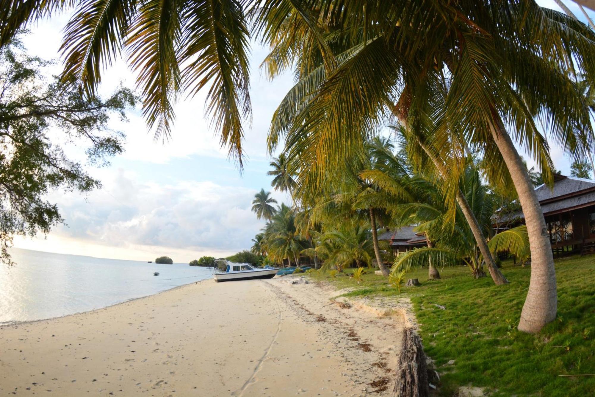 Nunukan Island Resort Maratua Island Exterior photo