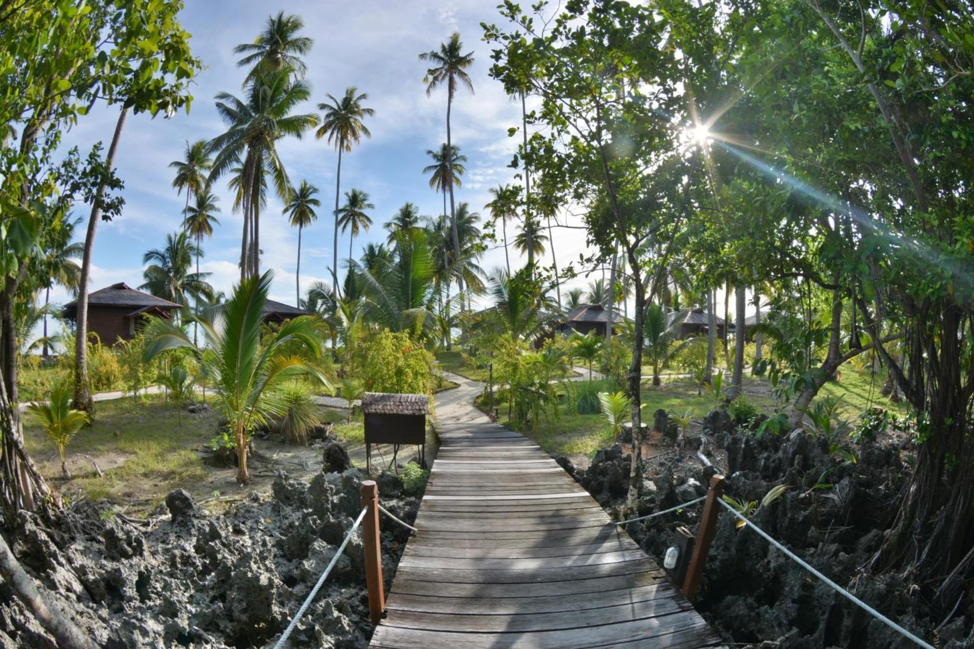 Nunukan Island Resort Maratua Island Exterior photo