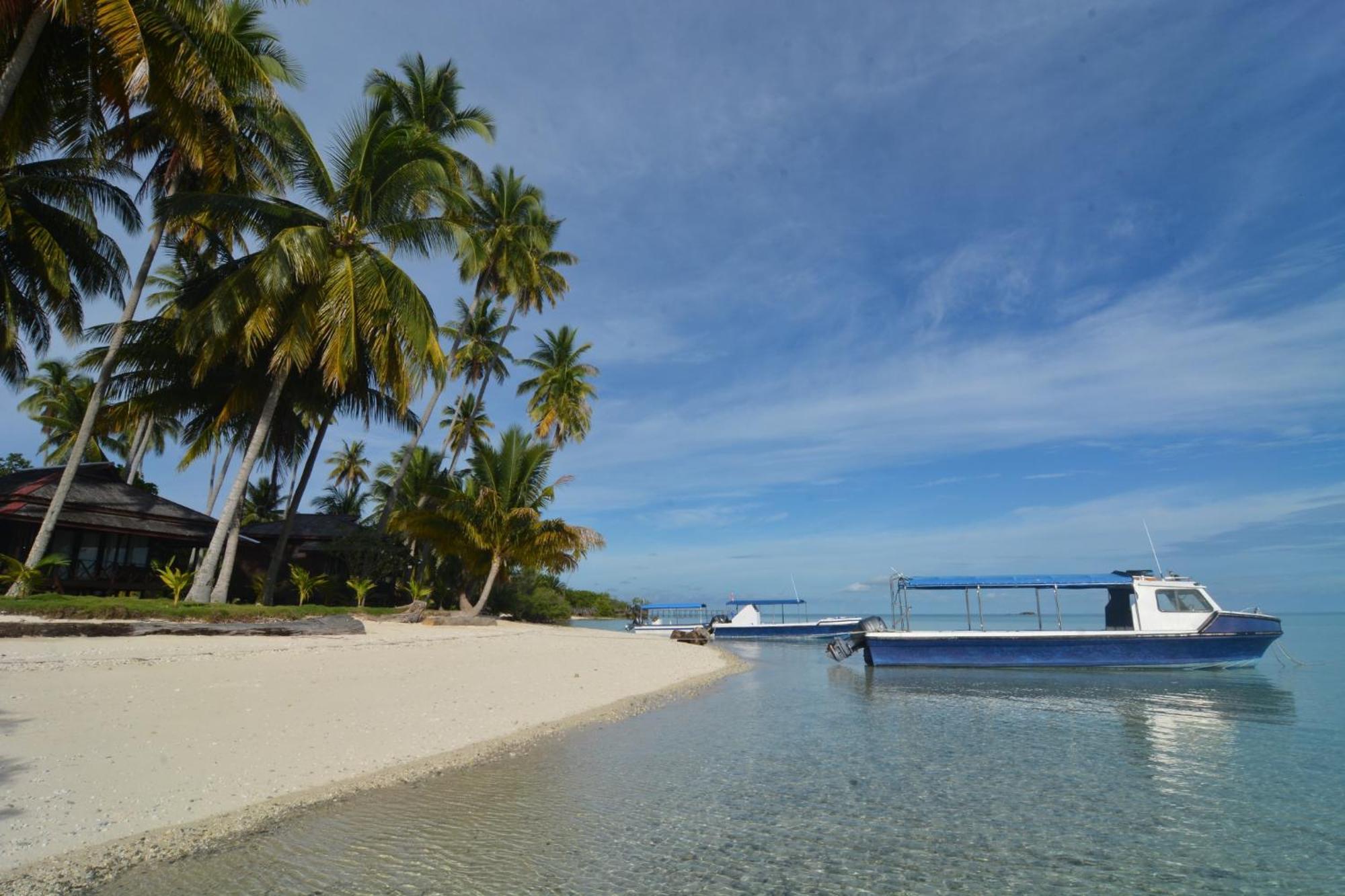 Nunukan Island Resort Maratua Island Exterior photo