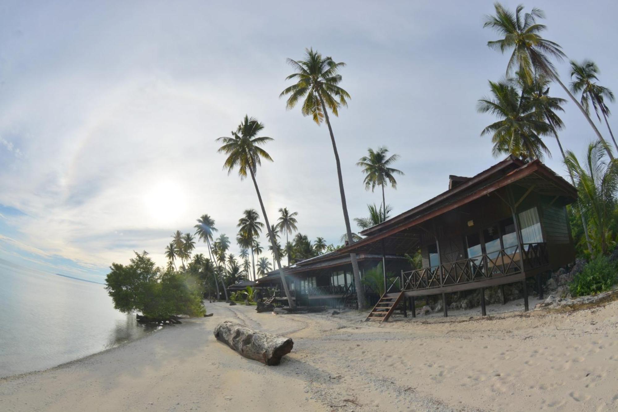 Nunukan Island Resort Maratua Island Exterior photo