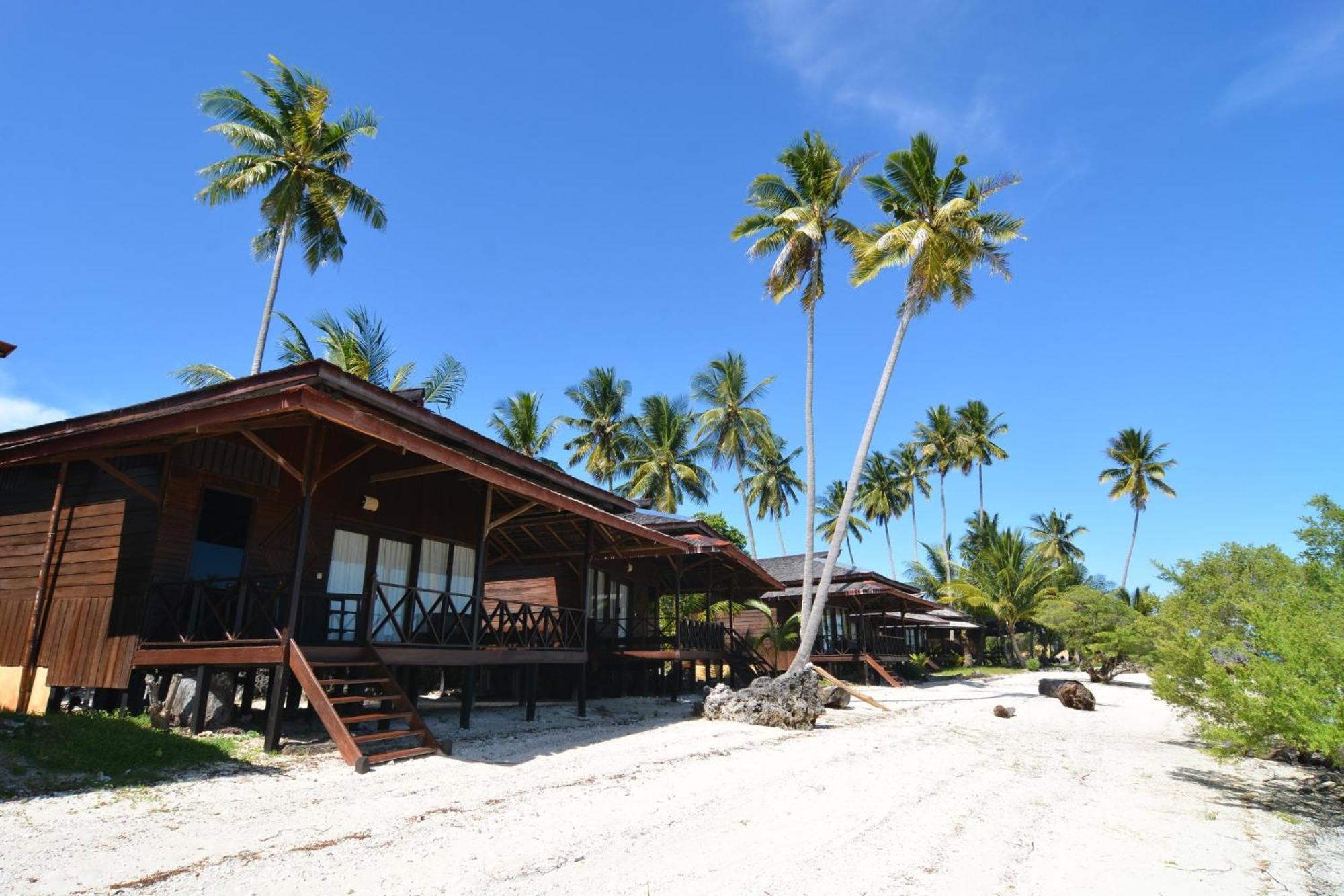 Nunukan Island Resort Maratua Island Exterior photo