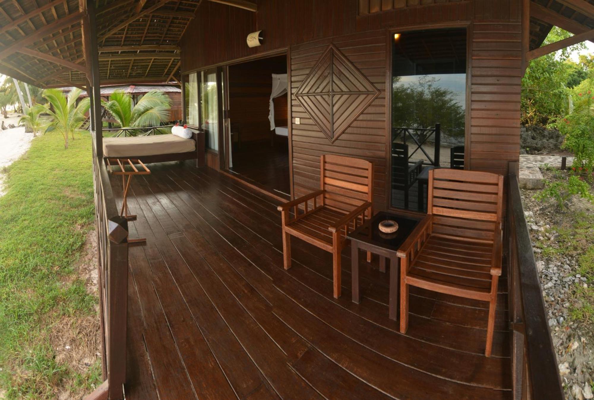 Nunukan Island Resort Maratua Island Exterior photo
