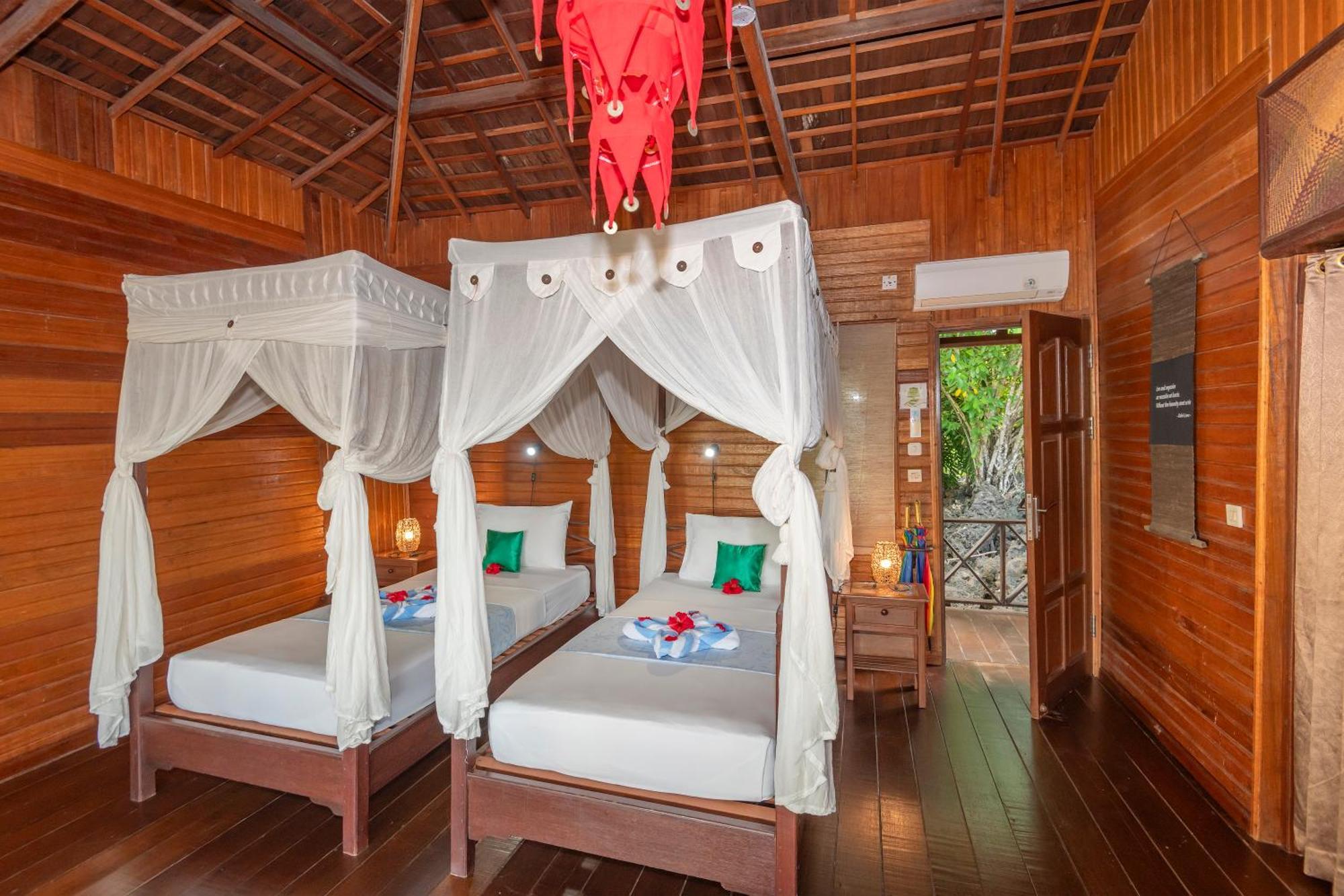 Nunukan Island Resort Maratua Island Exterior photo