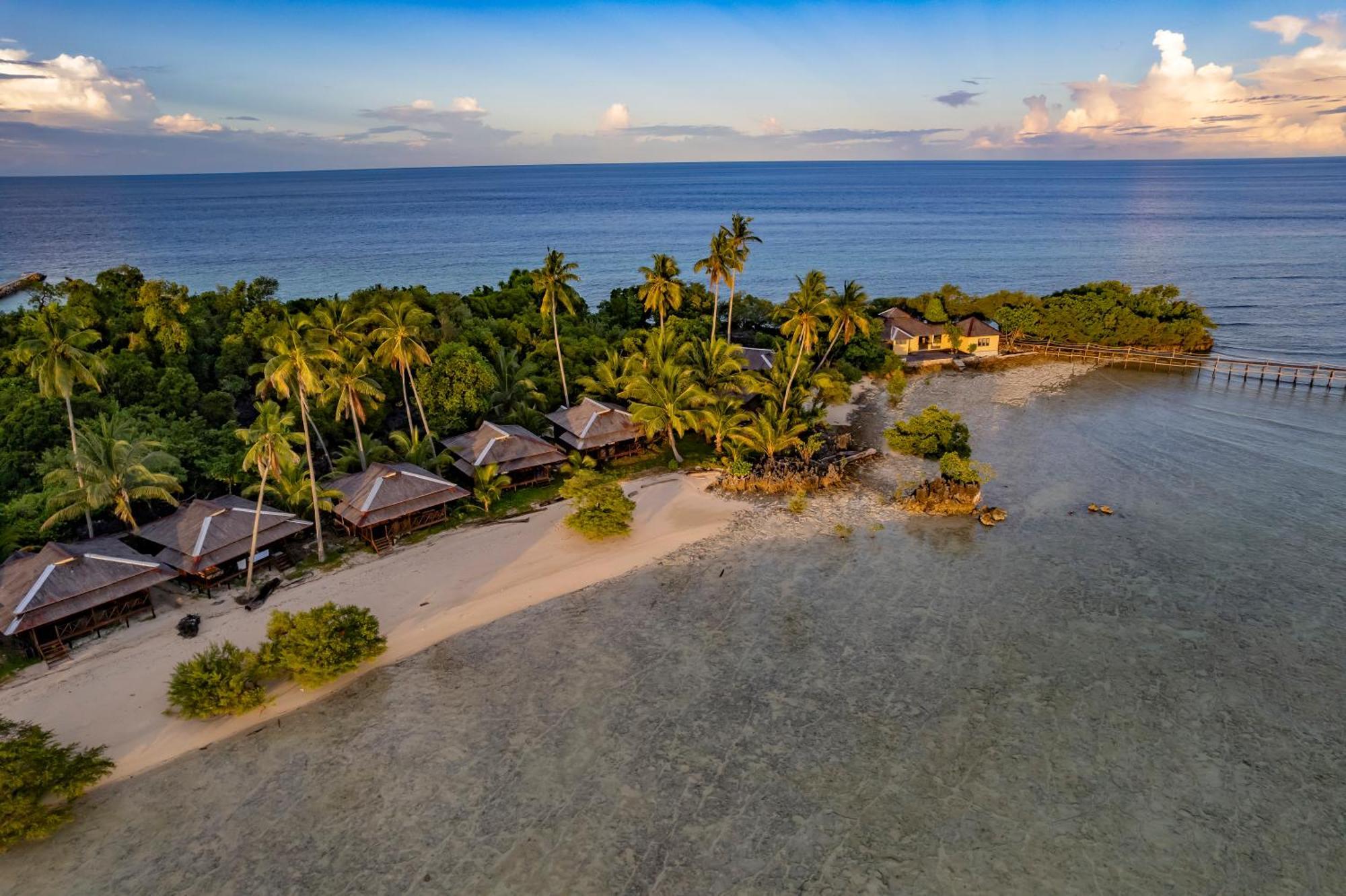 Nunukan Island Resort Maratua Island Exterior photo